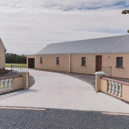 Danubio Guest Accommodation Doonbeg Esterno foto