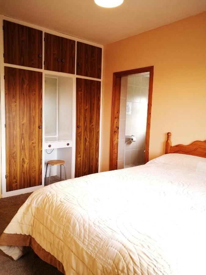 Danubio Guest Accommodation Doonbeg Esterno foto