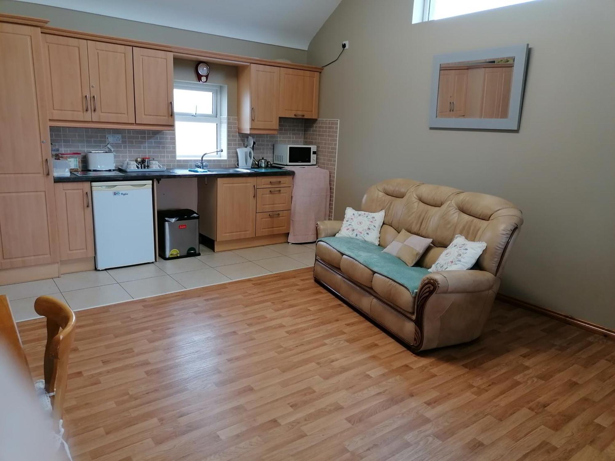Danubio Guest Accommodation Doonbeg Esterno foto