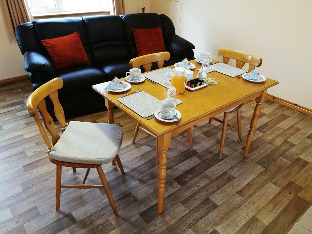 Danubio Guest Accommodation Doonbeg Esterno foto
